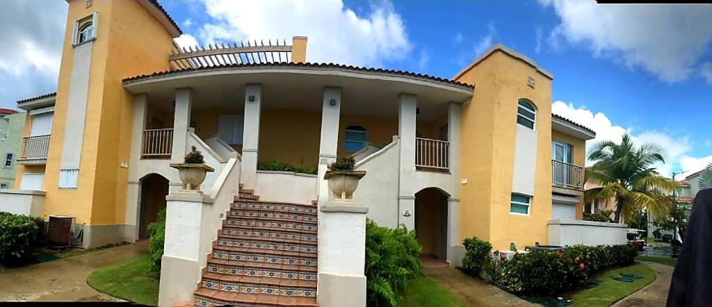 Mariposa Beach House Умакао Екстер'єр фото